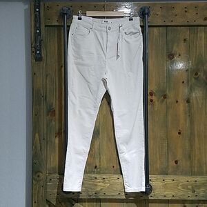 NEW WITH TAG CREAM HIGH RISE SUPER SKINNY STRETCH CORDUROYS SIZE 13